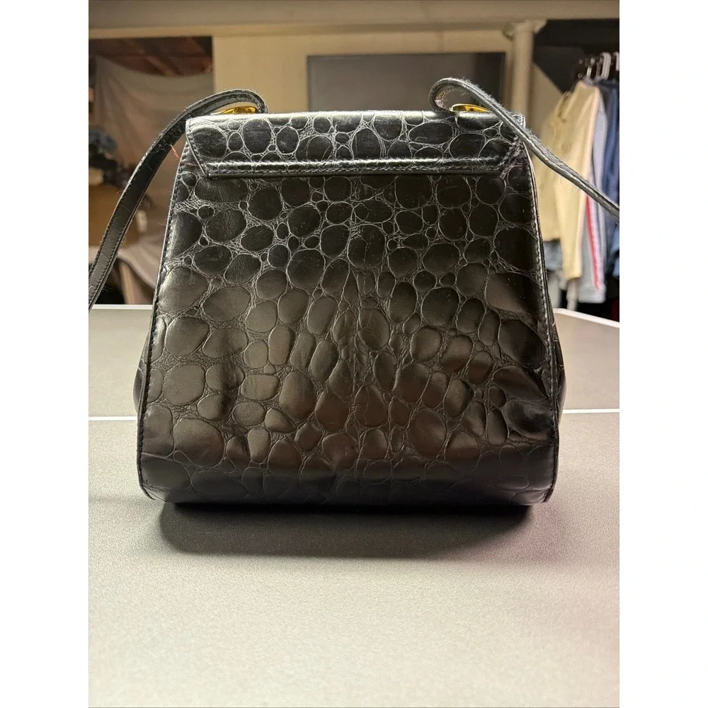 Valerie Stevens Black Croc Embossed Leather Crossbody Bag Envelope Flap Square